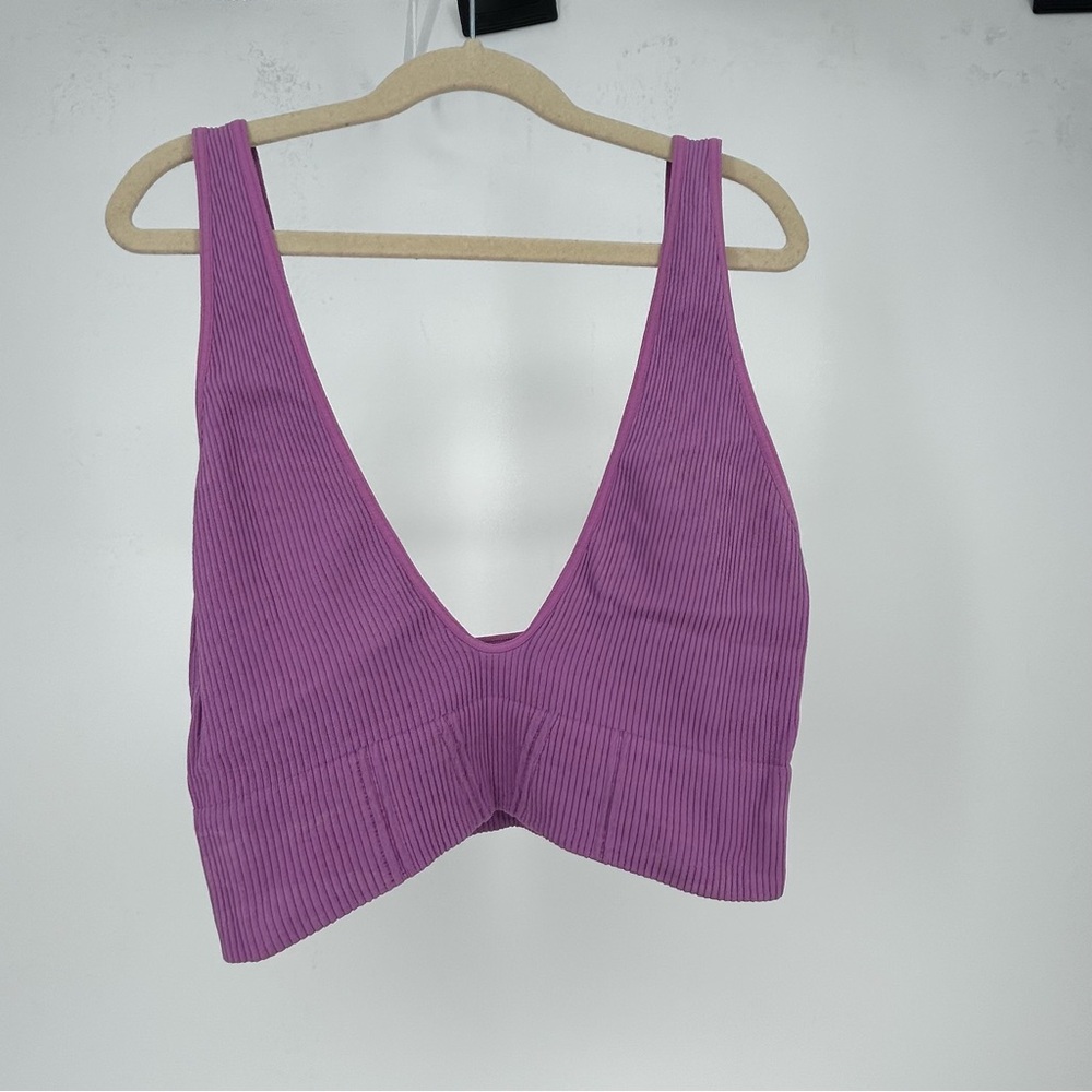 Intimately  Free By FP Seamless Deep V-Neck Ribbed Crop Bra Top Size  M/L Pink